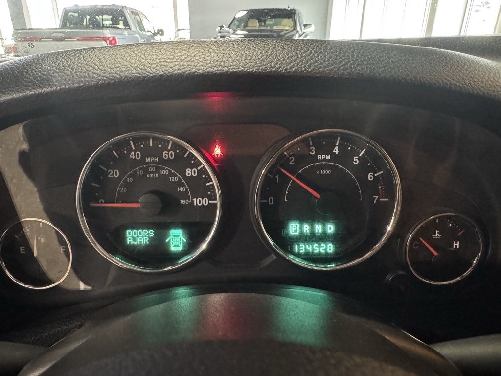 Jeep Wrangler Sahara 4WD 2014