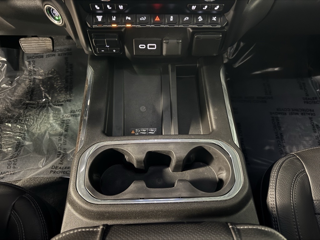 GMC Sierra 2500HD Denali Crew Cab 4WD SB 2023