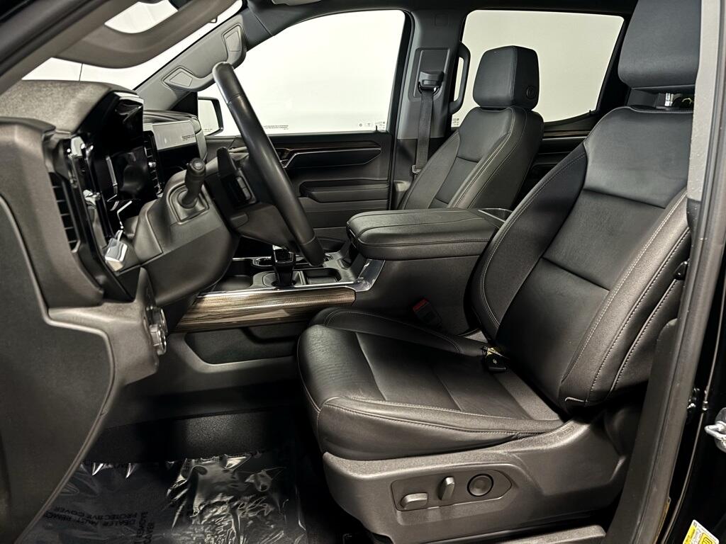 Chevrolet Silverado 1500 RST Crew Cab 4WD 2023