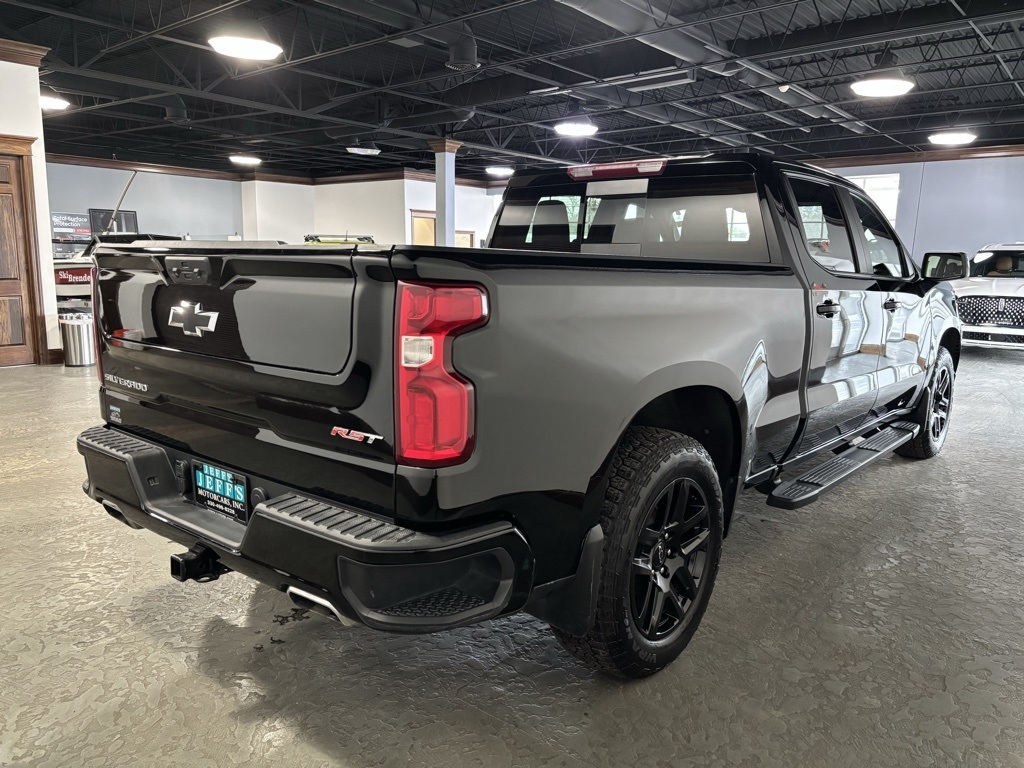 Chevrolet Silverado 1500 RST Crew Cab 4WD 2023