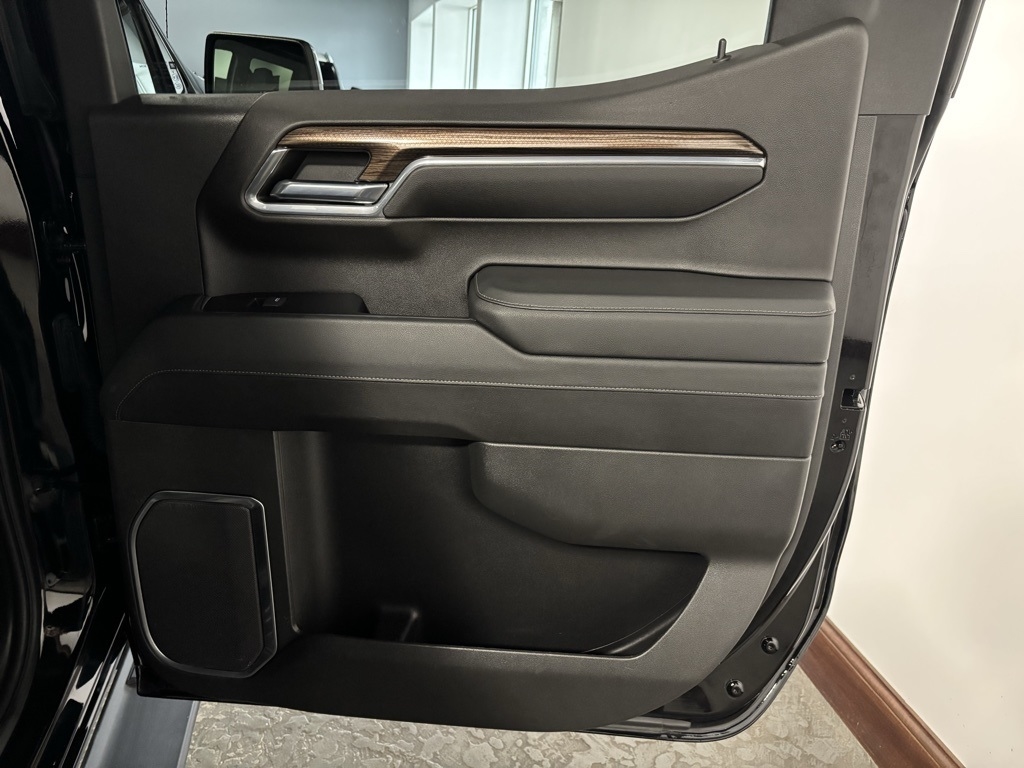 Chevrolet Silverado 1500 RST Crew Cab 4WD 2023