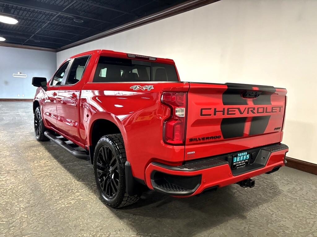 Chevrolet Silverado 1500 RST Crew Cab 4WD 2023