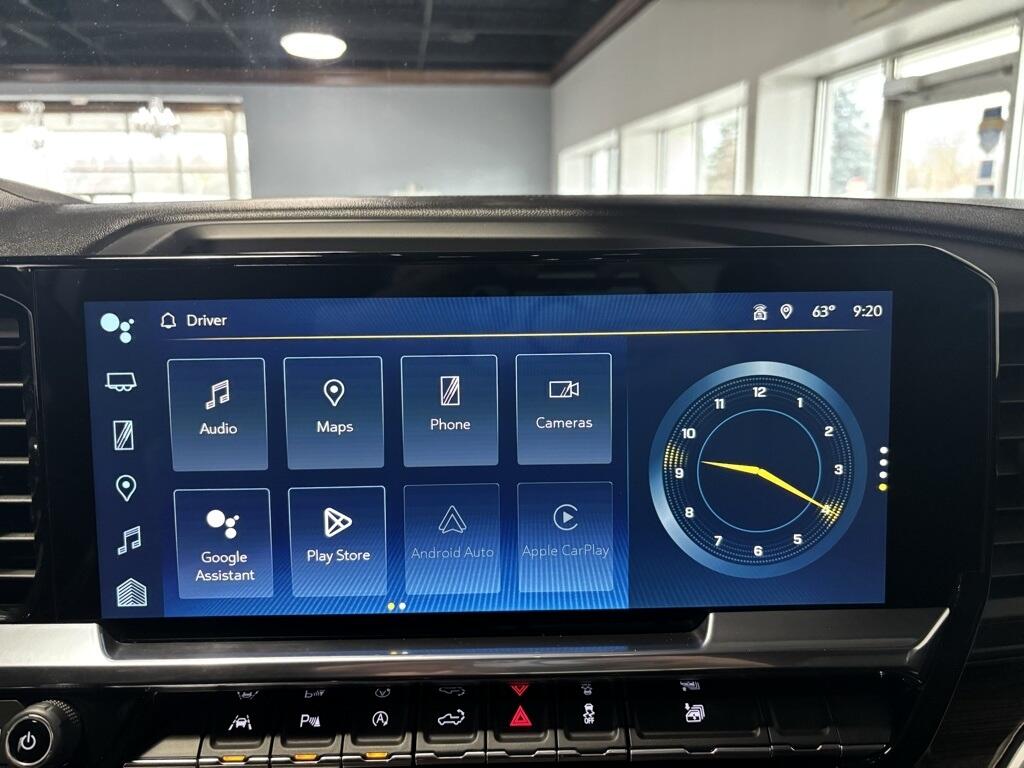 Chevrolet Silverado 1500 RST Crew Cab 4WD 2023