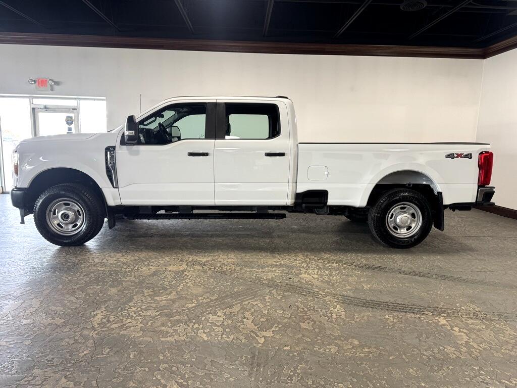 Ford F-350 SD King Ranch Crew Cab Long Bed 4WD 2024