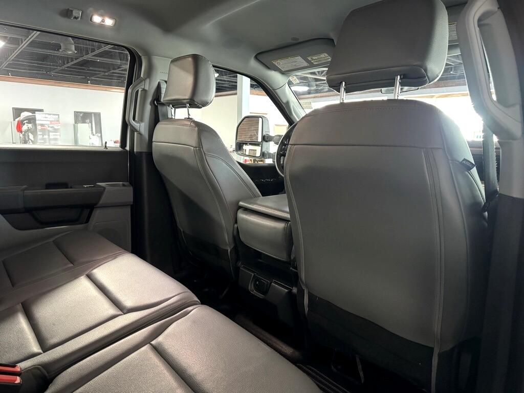 Ford F-350 SD King Ranch Crew Cab Long Bed 4WD 2024