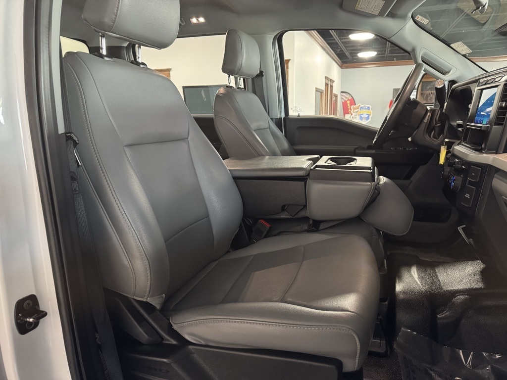 Ford F-350 SD King Ranch Crew Cab Long Bed 4WD 2024