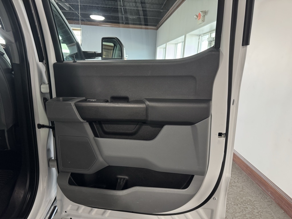 Ford F-350 SD King Ranch Crew Cab Long Bed 4WD 2024