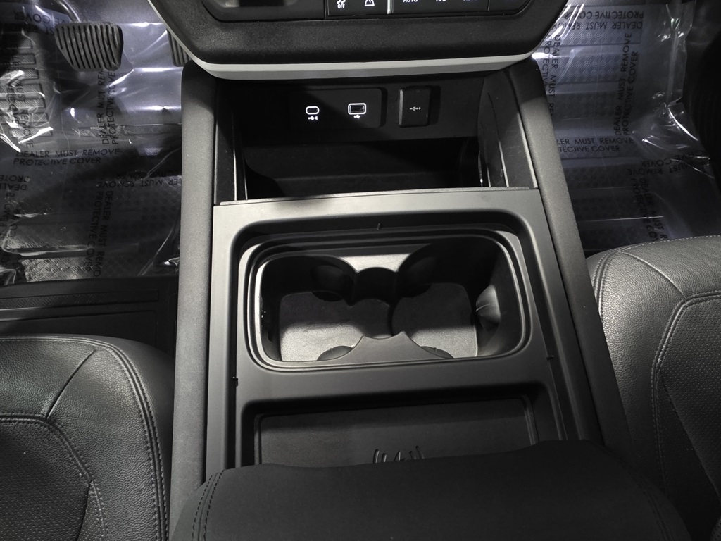 Land Rover Defender 90 S 2022