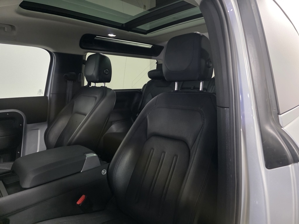 Land Rover Defender 90 S 2022