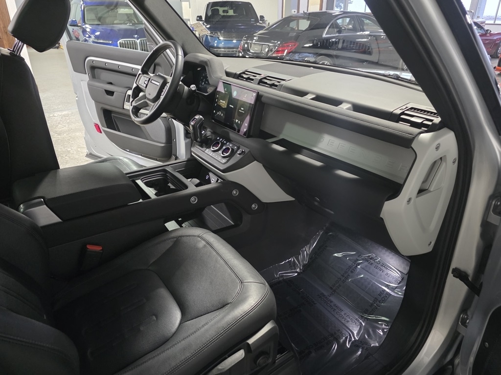 Land Rover Defender 90 S 2022