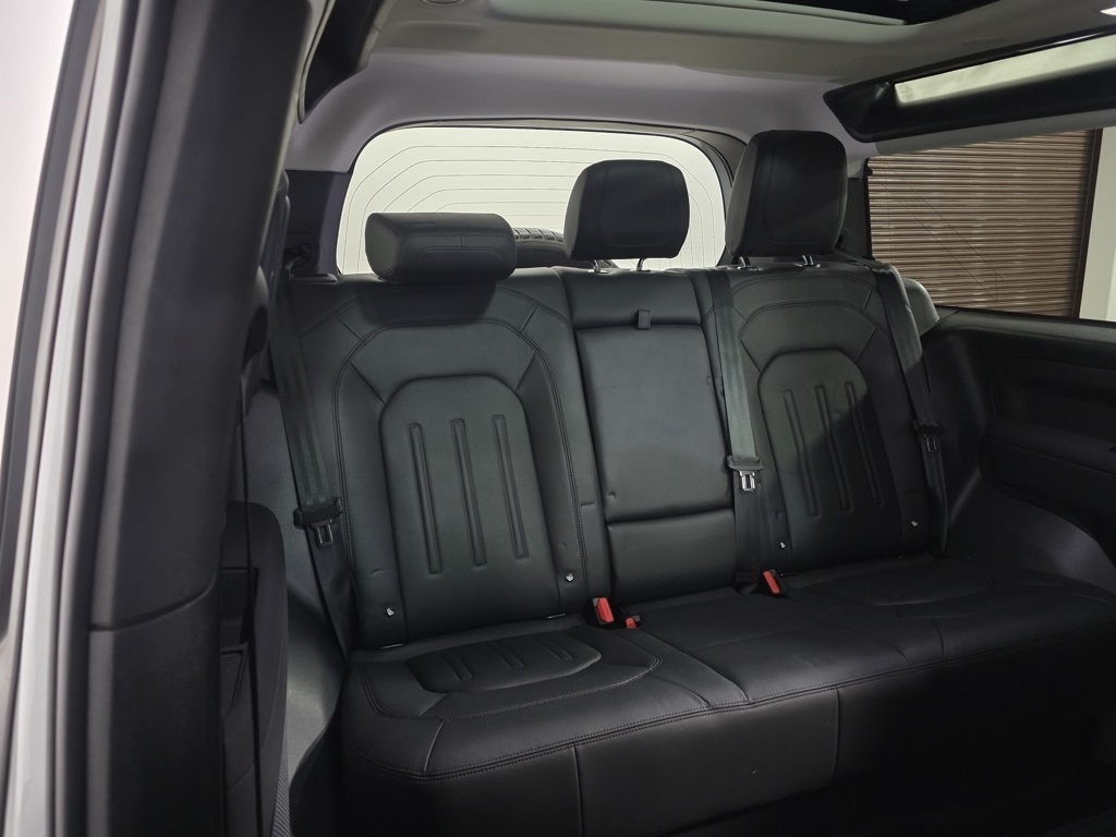 Land Rover Defender 90 S 2022