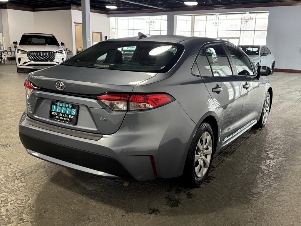 Toyota Corolla LE 2022
