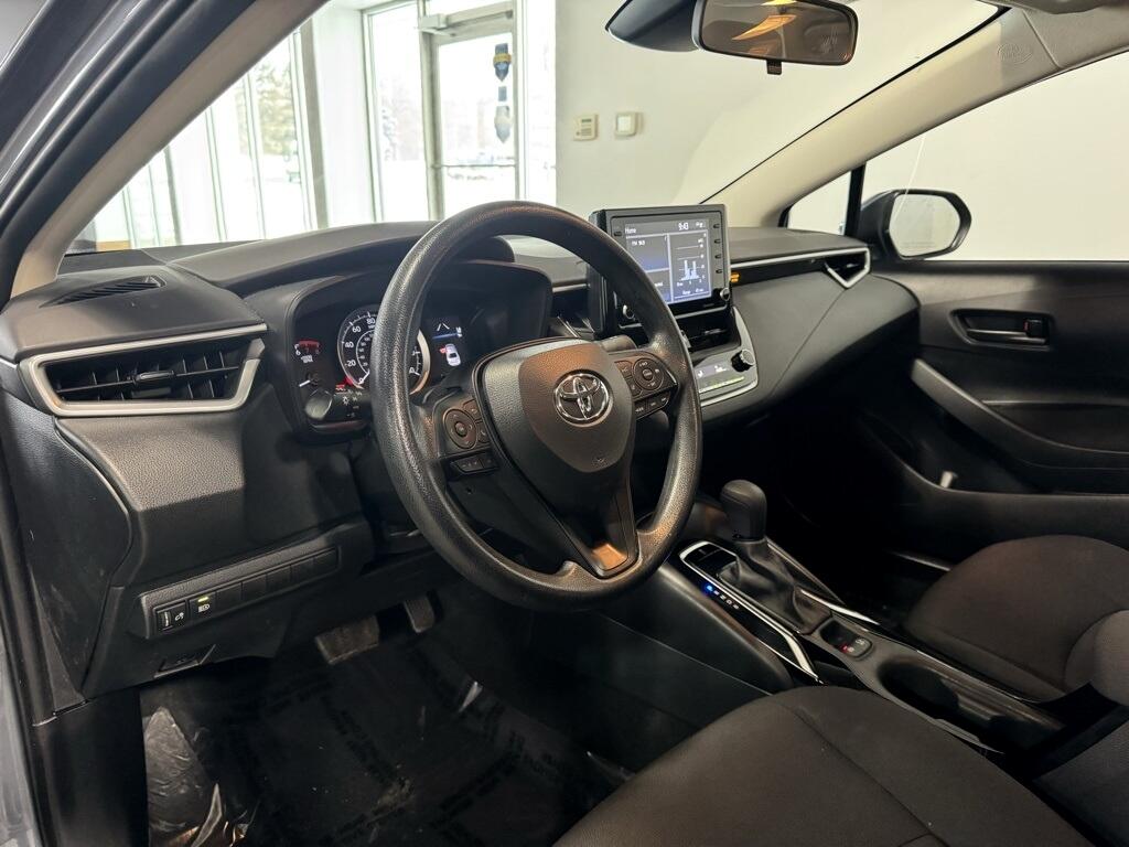 Toyota Corolla LE 2022