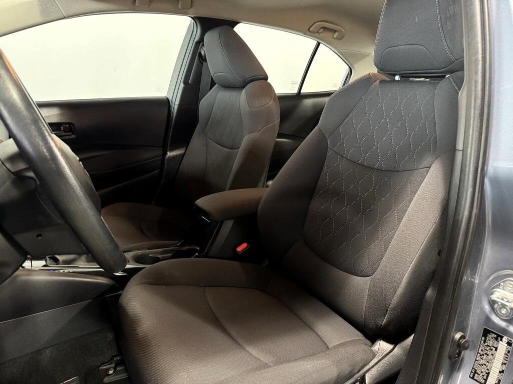 Toyota Corolla LE 2022