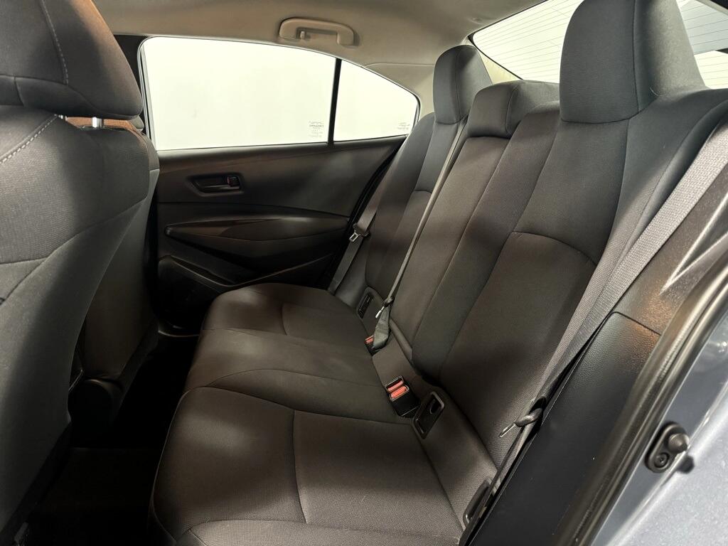 Toyota Corolla LE 2022