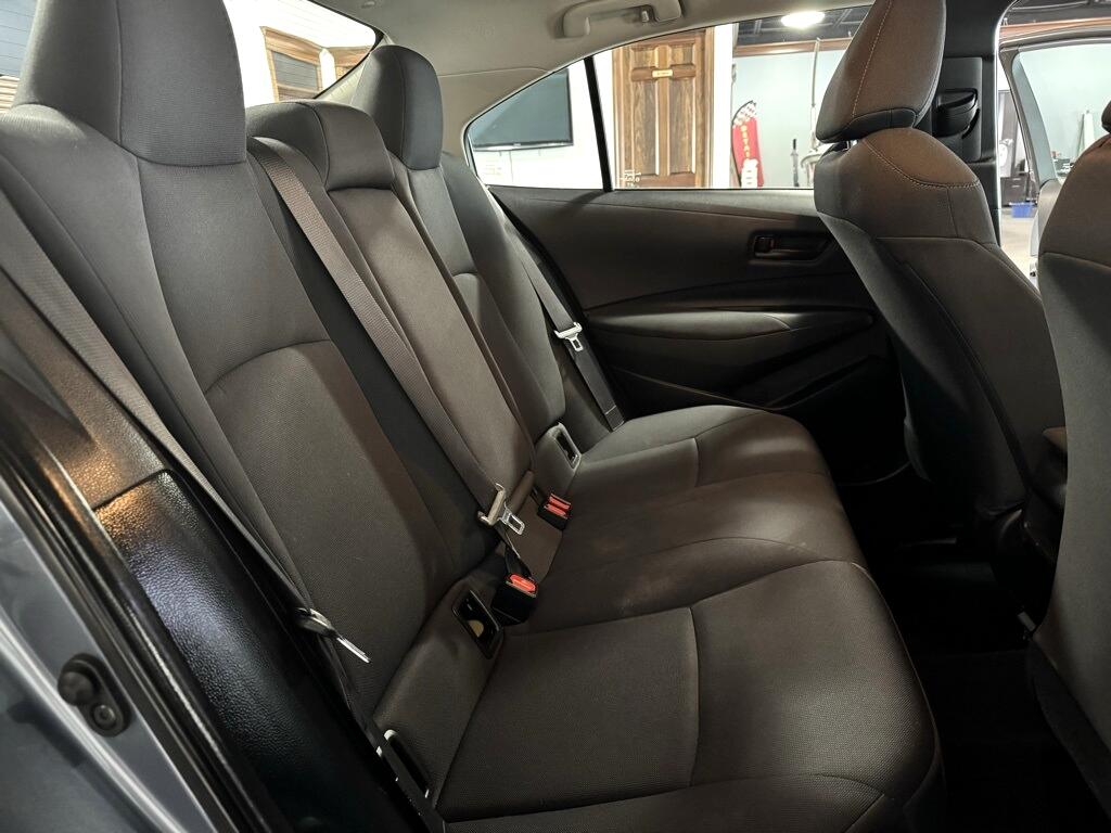 Toyota Corolla LE 2022