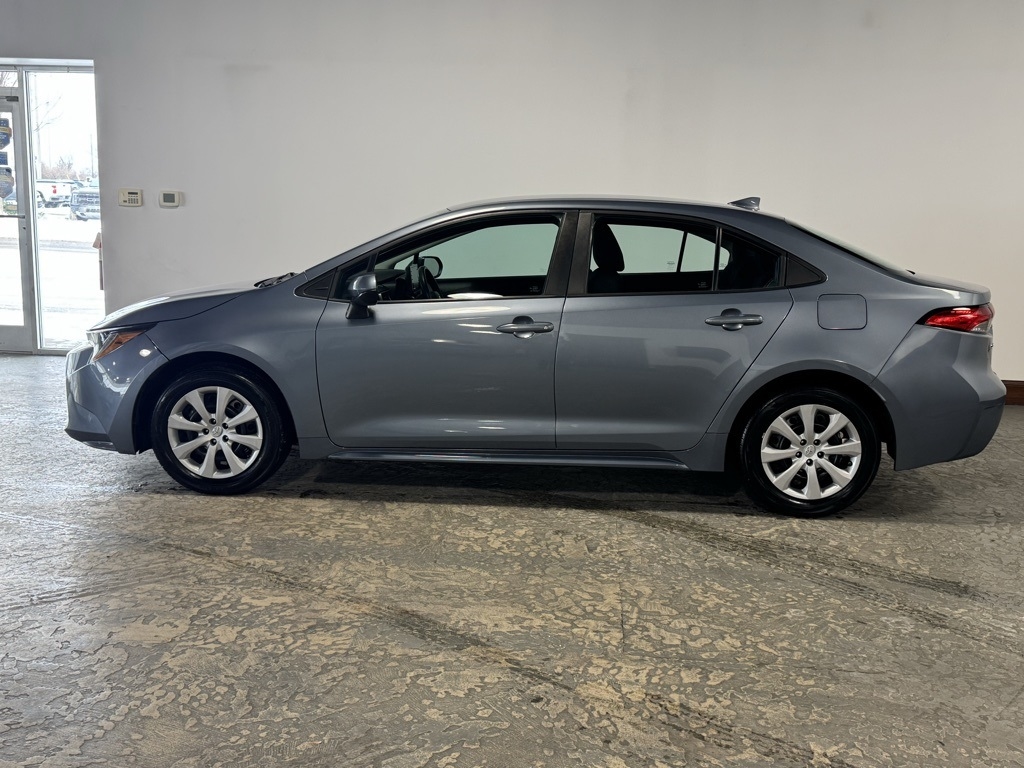 Toyota Corolla LE 2022