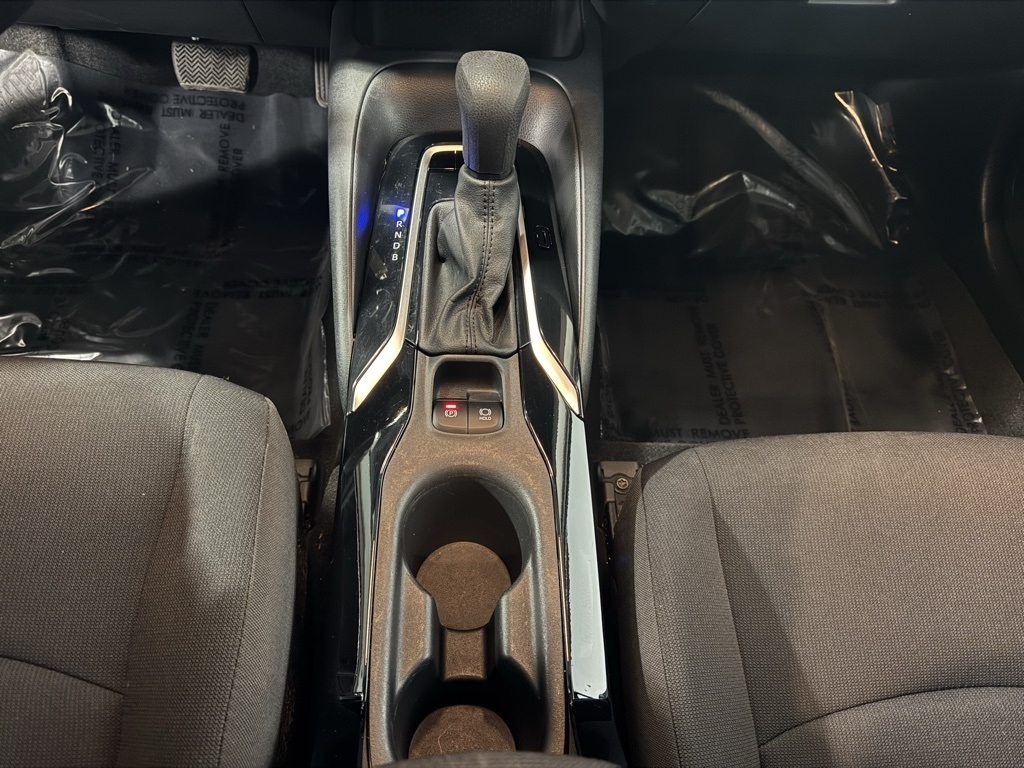 Toyota Corolla LE 2022