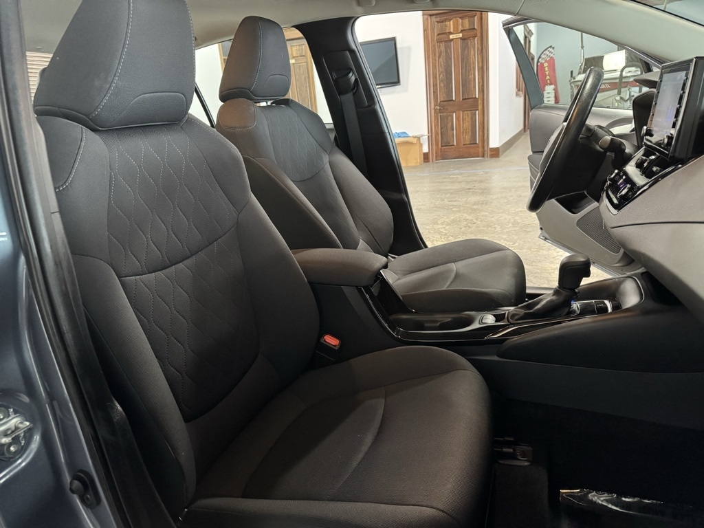 Toyota Corolla LE 2022