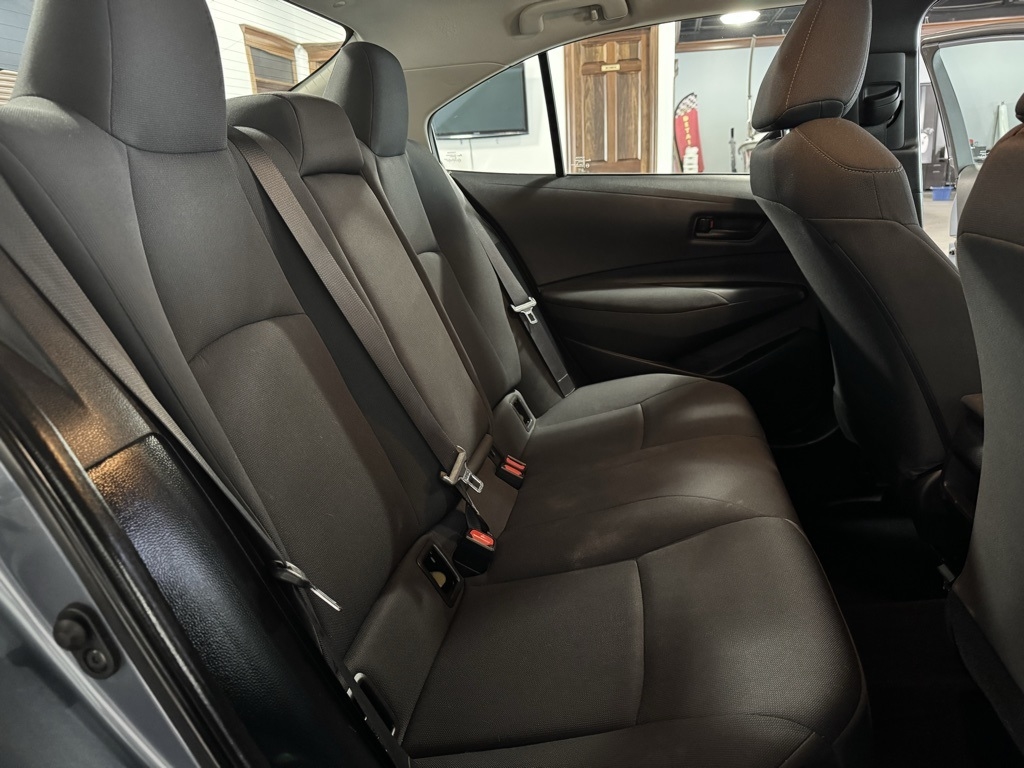 Toyota Corolla LE 2022