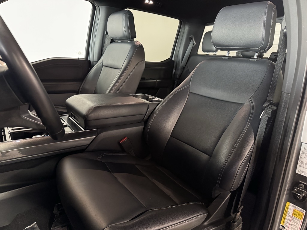 Ford F-150 Lariat SuperCrew 5.5-ft. Bed 4WD 2023