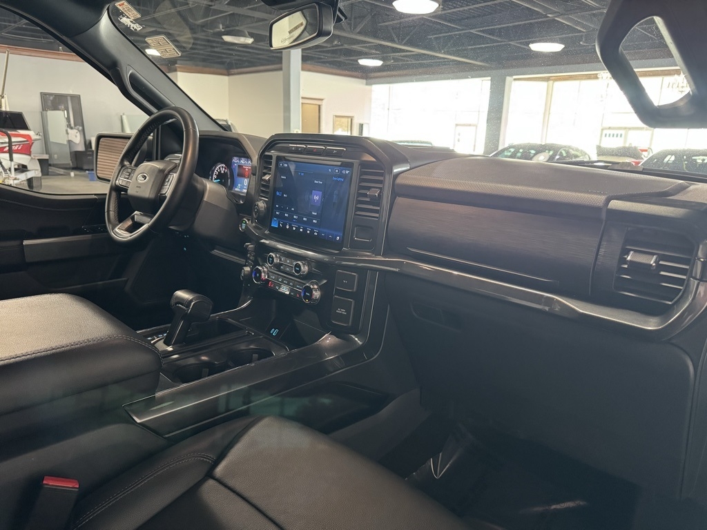 Ford F-150 Lariat SuperCrew 5.5-ft. Bed 4WD 2023