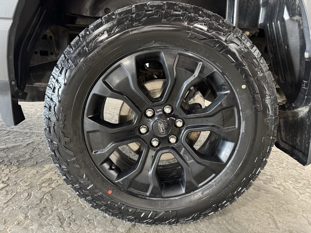 Ford F-150 Lariat SuperCrew 5.5-ft. Bed 4WD 2023