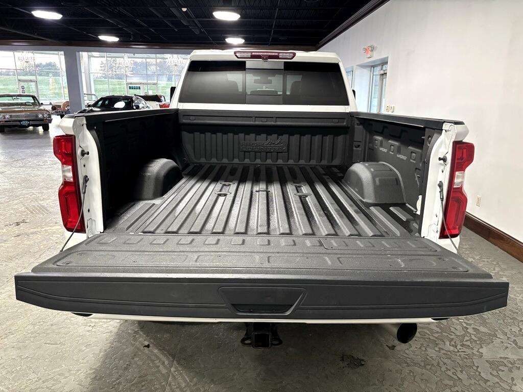 Chevrolet Silverado 3500HD High Country Crew Cab 4WD 2022