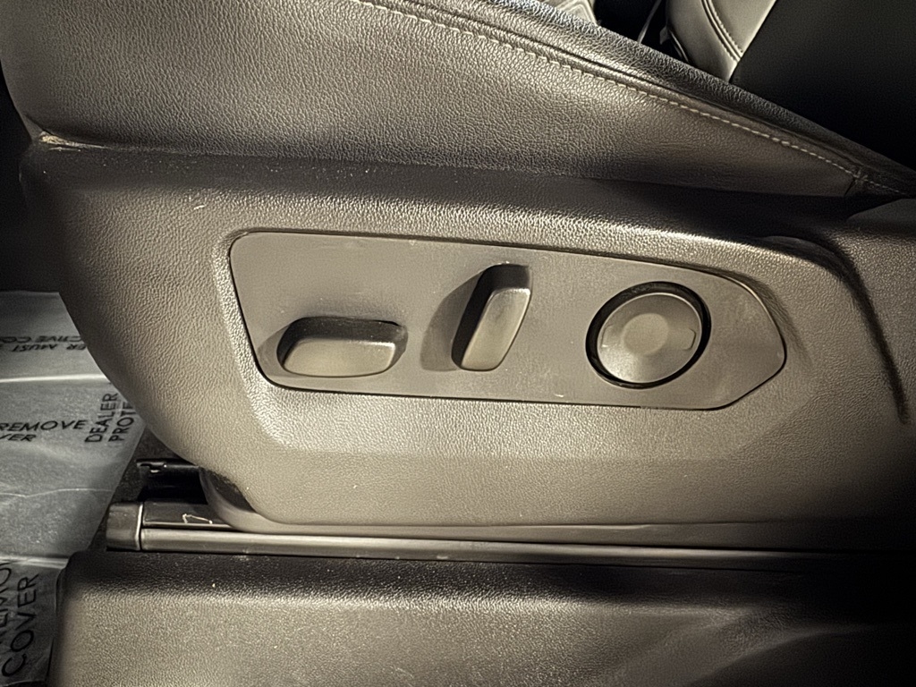 Chevrolet Silverado 3500HD LTZ Crew Cab 4WD 2025