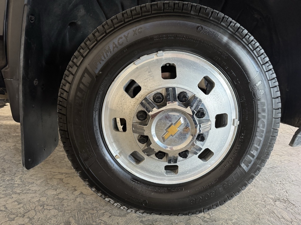 Chevrolet Silverado 3500HD LTZ Crew Cab 4WD 2025