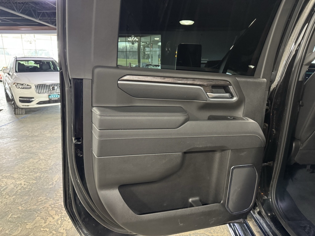 Chevrolet Silverado 3500HD LTZ Crew Cab 4WD 2025