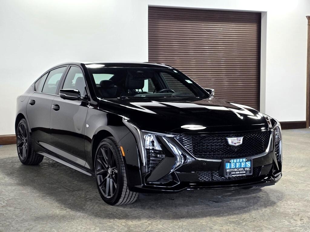 Cadillac CT5 Sport 2025