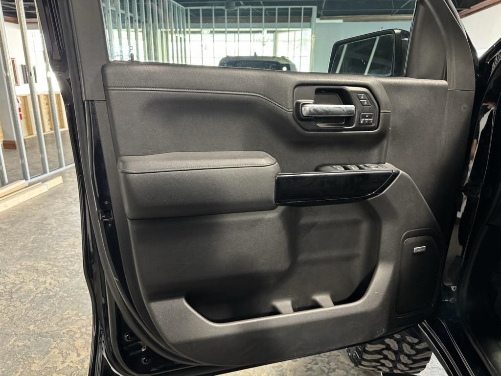 GMC Sierra 1500 SLT Crew Cab Long Box 4WD 2019