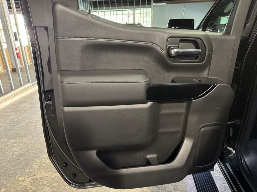 GMC Sierra 1500 SLT Crew Cab Long Box 4WD 2019