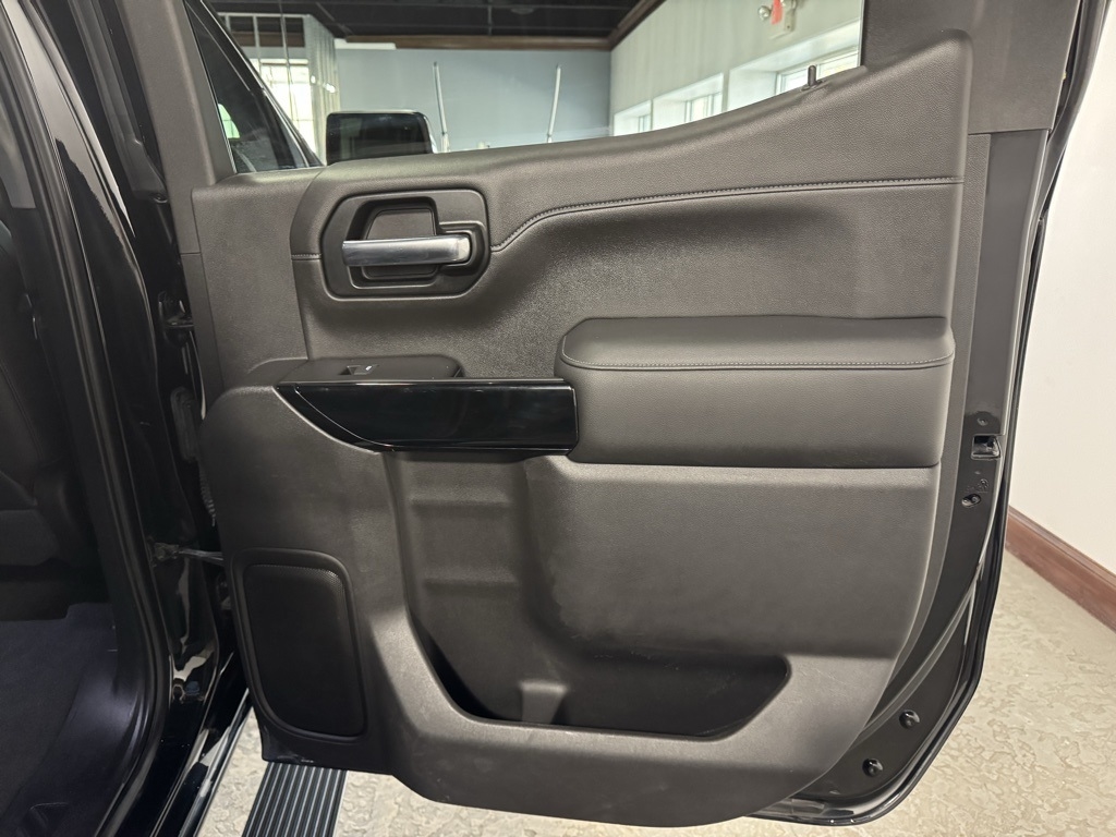 GMC Sierra 1500 SLT Crew Cab Long Box 4WD 2019