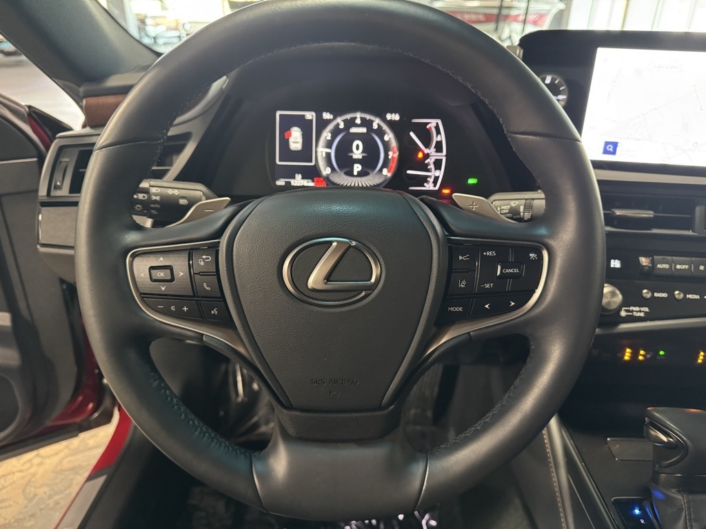 Lexus ES 350 2025