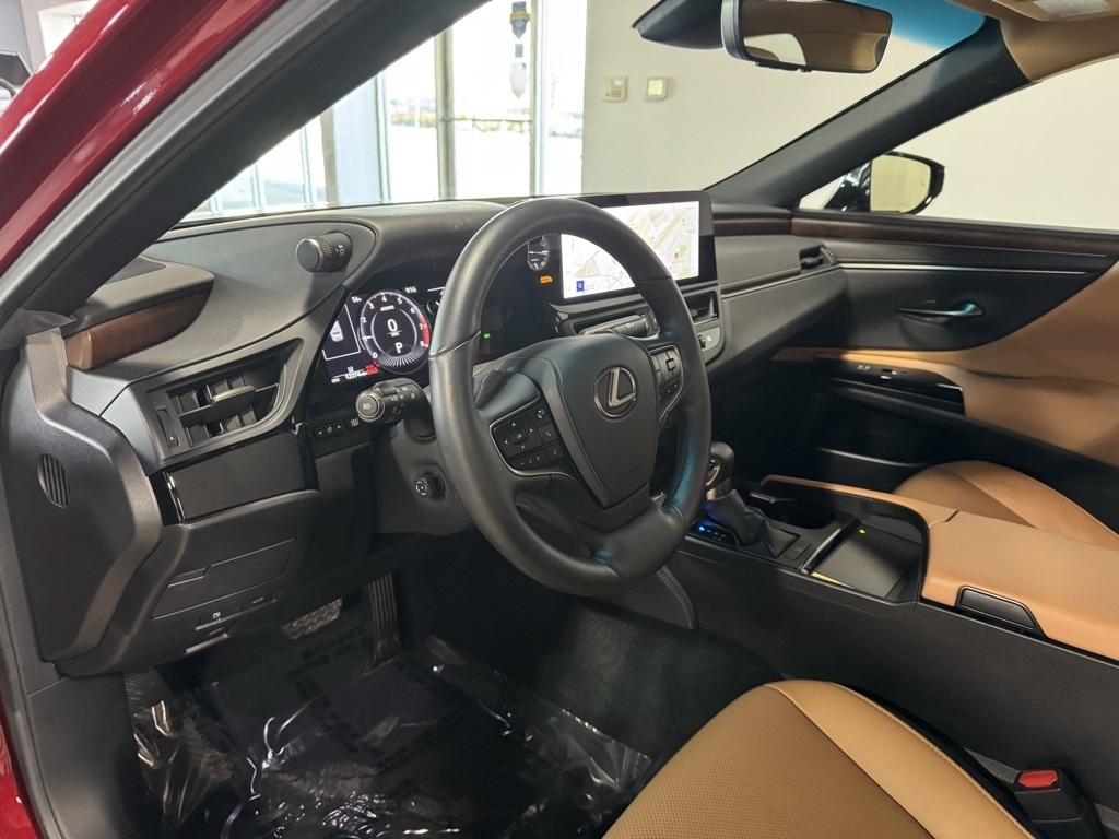Lexus ES 350 2025