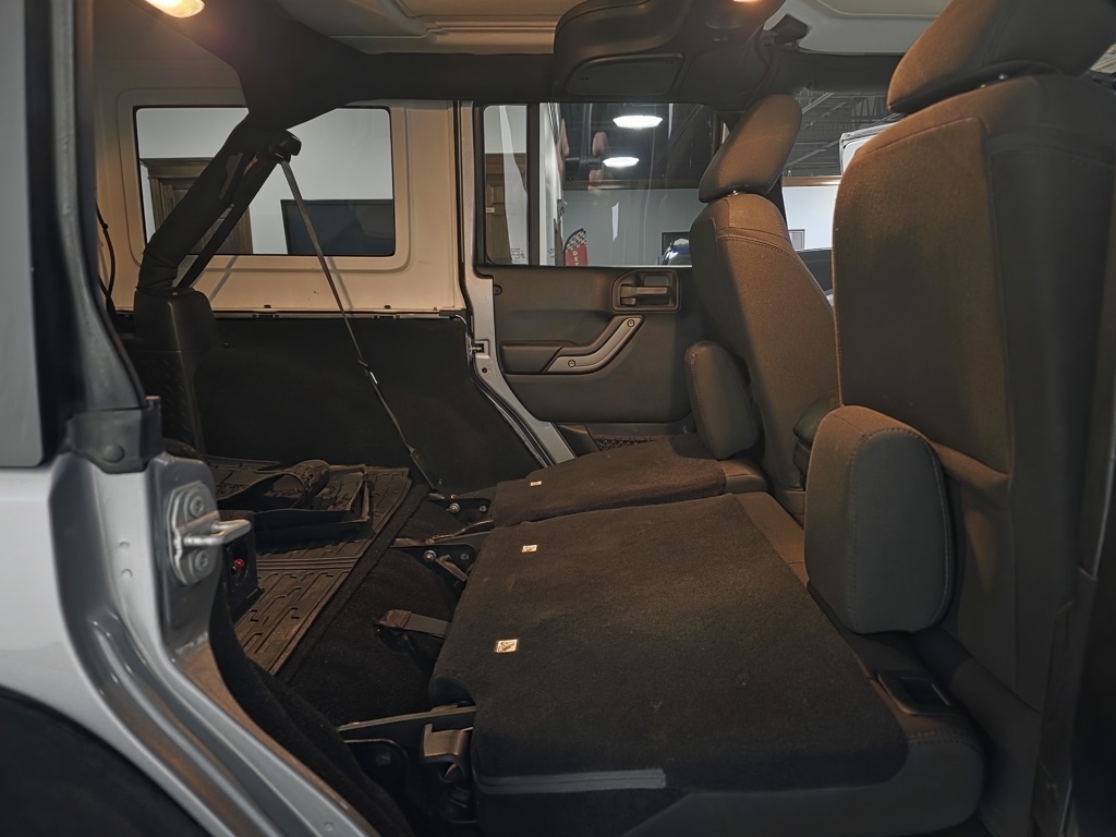 Jeep Wrangler Unlimited Sport 4WD 2016