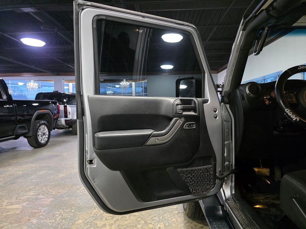 Jeep Wrangler Unlimited Sport 4WD 2016