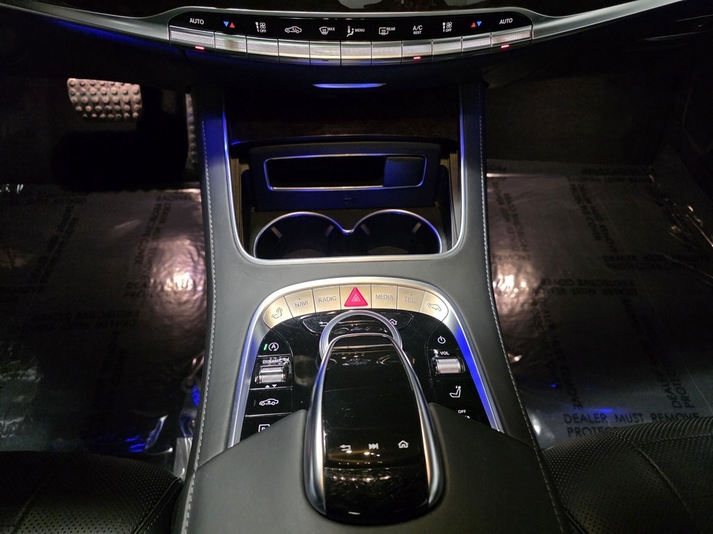 Mercedes-Benz S-Class S560 4MATIC 2020