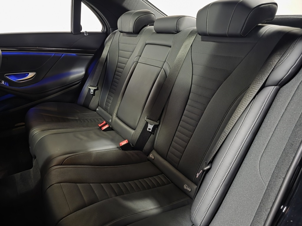 Mercedes-Benz S-Class S560 4MATIC 2020