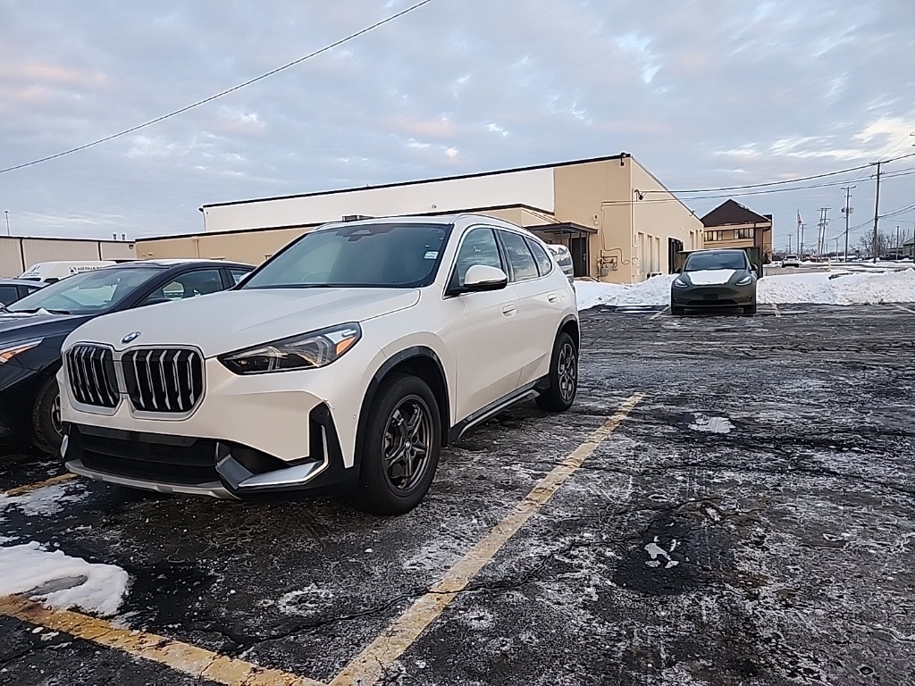 2025 BMW X1 xDrive28i