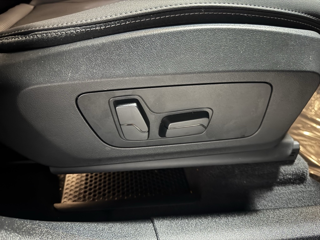 BMW X1 xDrive28i 2025