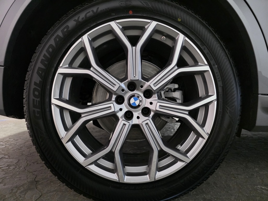 BMW X7 xDrive40i 2025