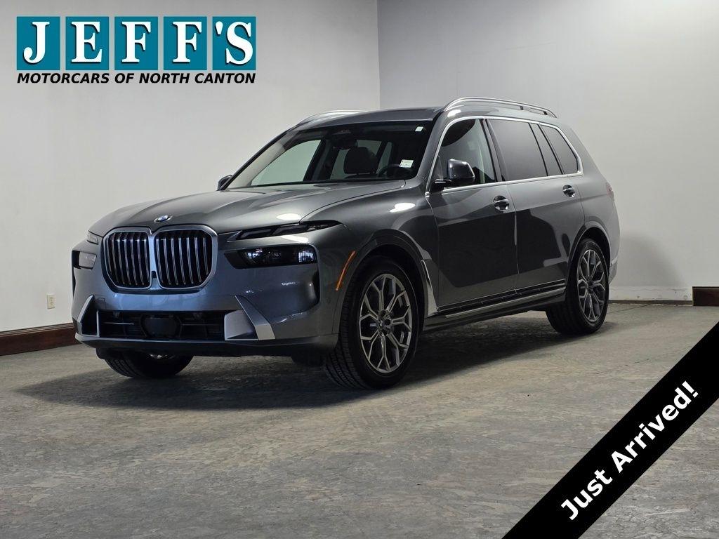 2025 BMW X7 xDrive40i