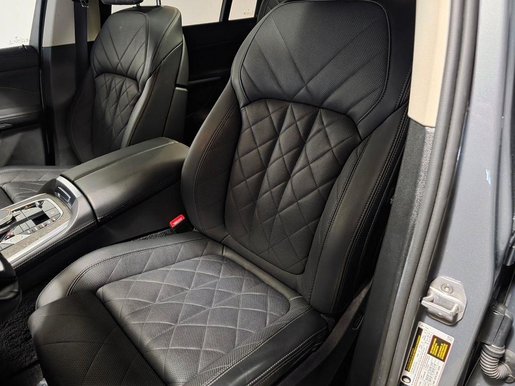 BMW X7 xDrive40i 2025