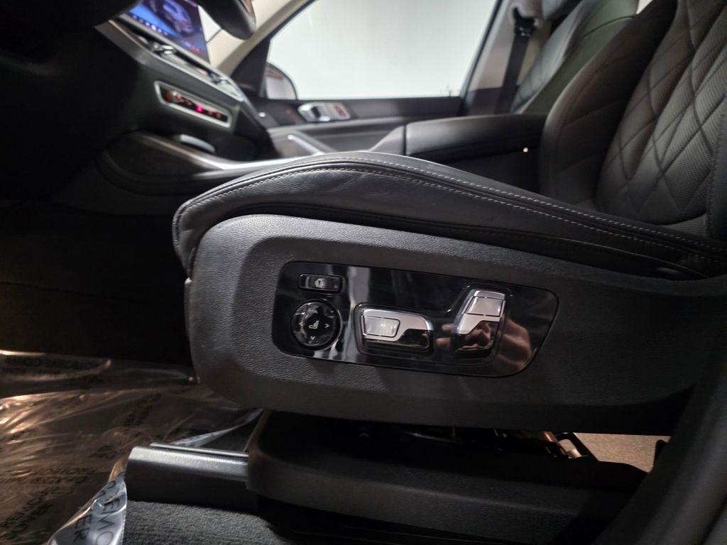 BMW X7 xDrive40i 2025