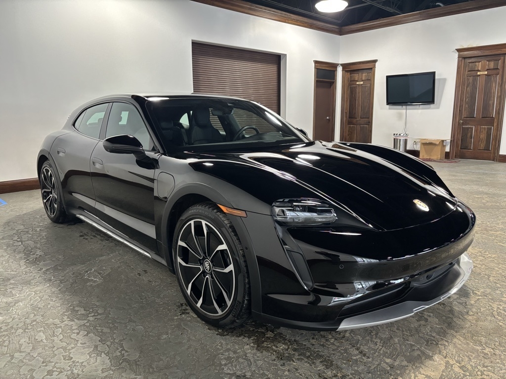 Porsche Taycan Cross Tourismo 4 2024