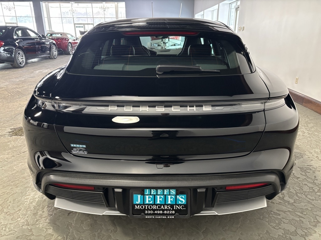 Porsche Taycan Cross Tourismo 4 2024