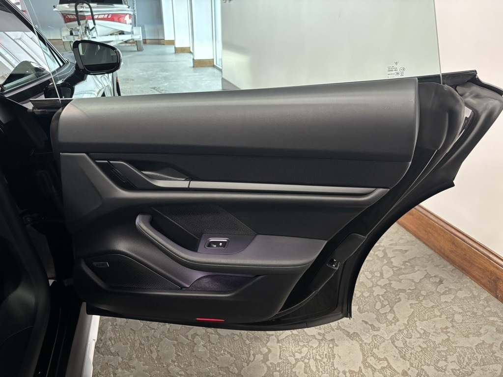 Porsche Taycan Cross Tourismo 4 2024